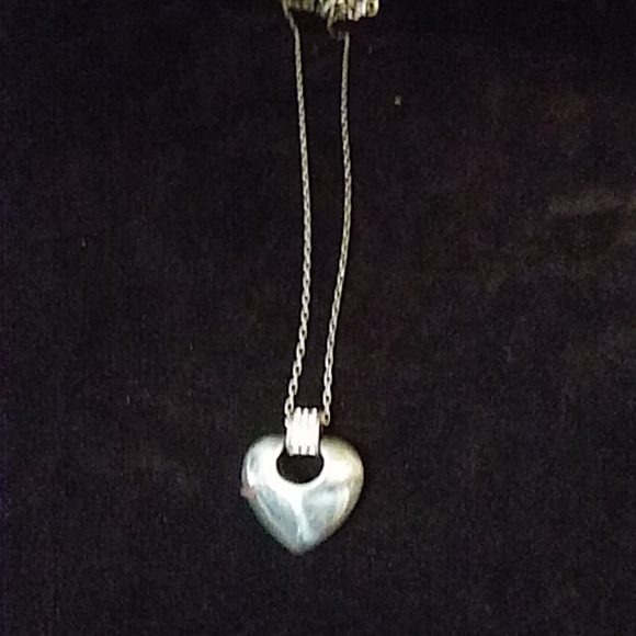 Pendant - Picture 2 of 2